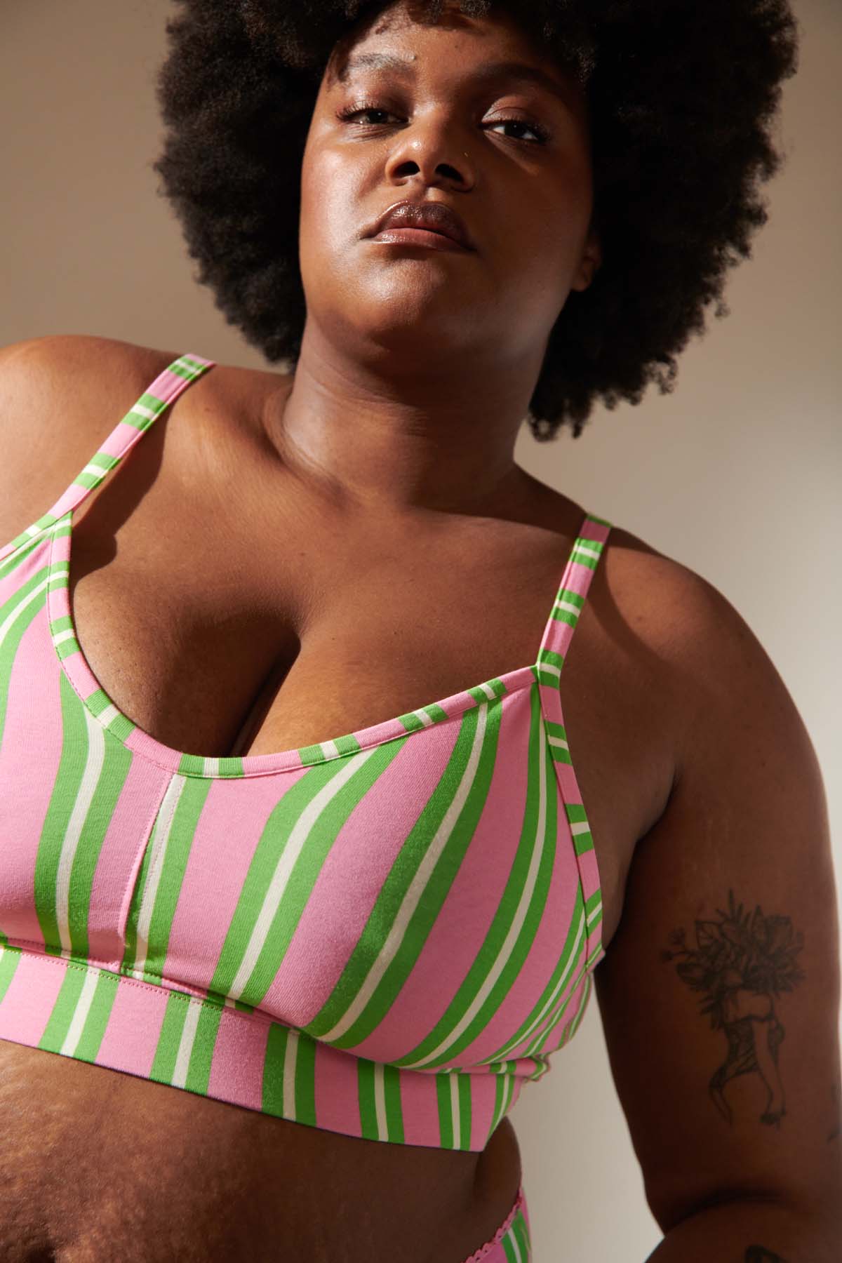 Tiffany is a size 105E and wears a size 3XL