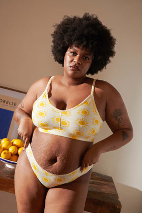 Tiffany is a size 48 and wears a size 3XL