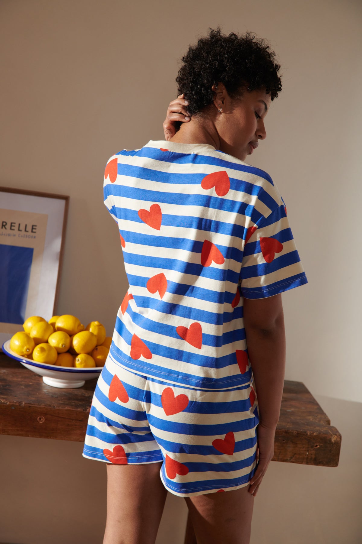 Marie-Charles is a size 38 and wears a size M