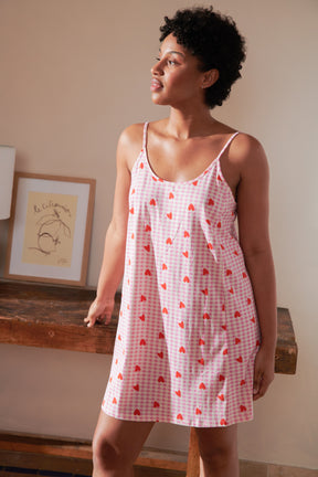Marie-Charles is a size 38 and wears a size M
