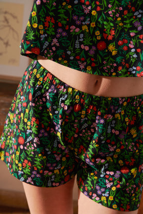 Kamila is a size 36 and wears a size S