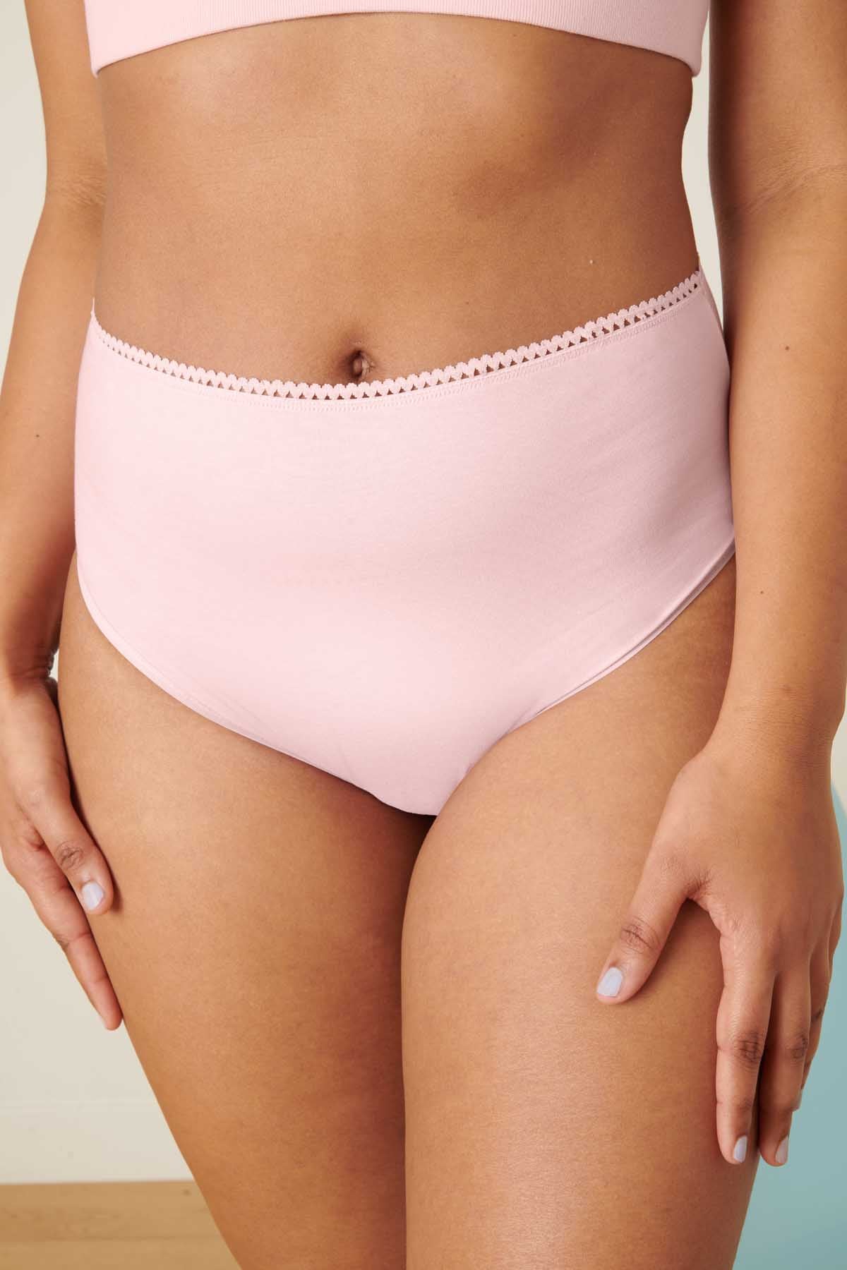 Marie-Charles fait du 38 et porte une taille M*