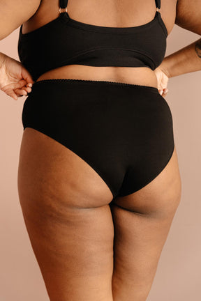 Tiffany is a size 48 and wears a size 3XL