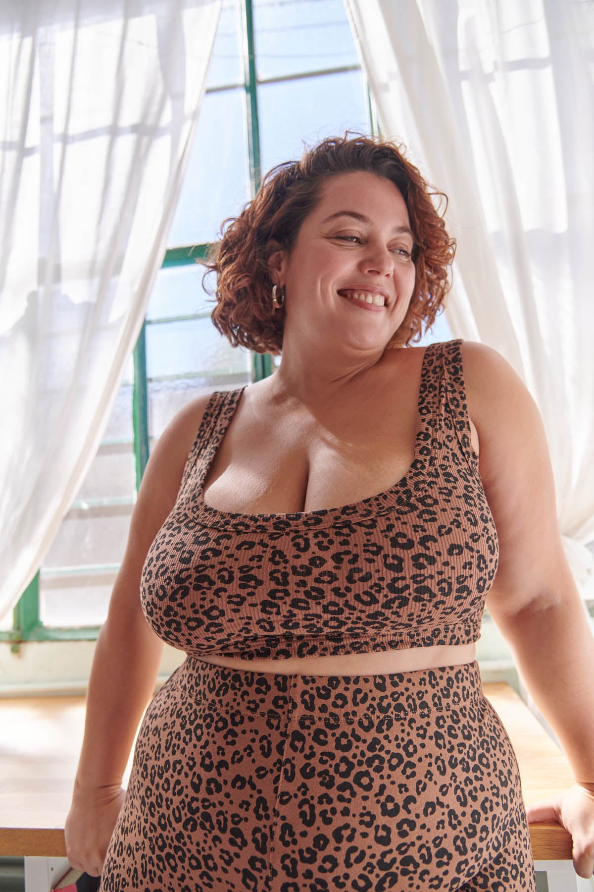 Amandine is a size 44 and wears a size 2XL*